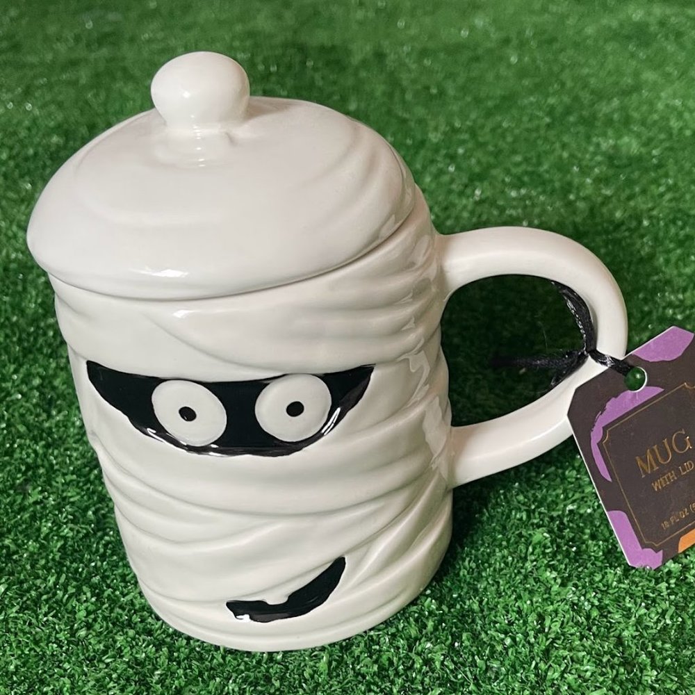 Halloween Mummy sculpted Coffee or Soup Ceramic MUG with lid 18 Fl Oz NEW